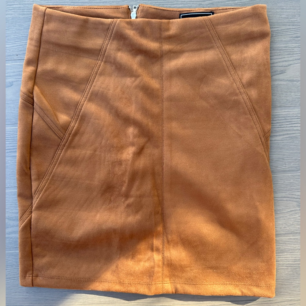 NWOT Artificial Suede Skirt Size Small